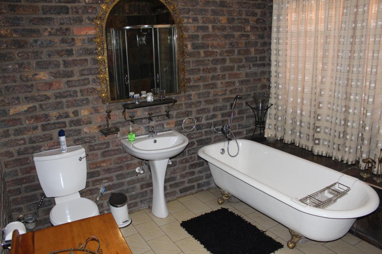 Royal Game Guest House Phalaborwa Exterior photo